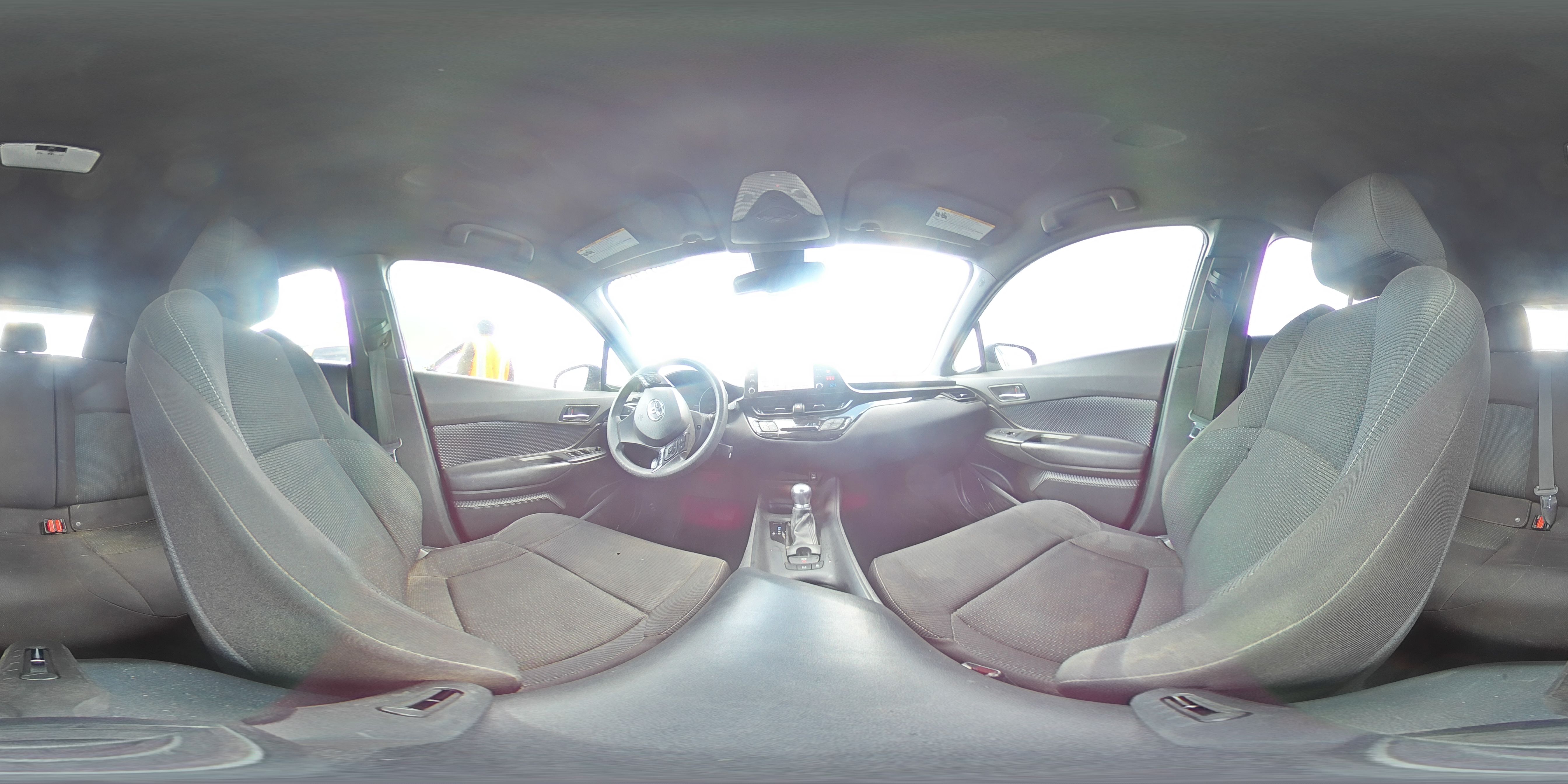 2019 Toyota C-HR - Image 13