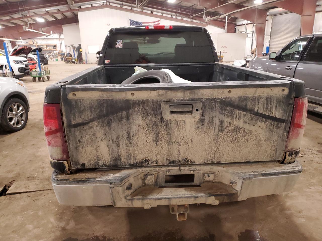 2011 GMC Sierra - Image 6