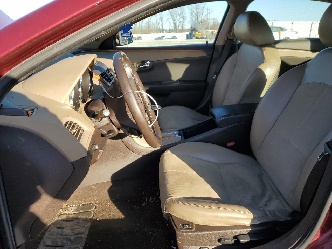2010 Chevrolet Malibu - Image 7