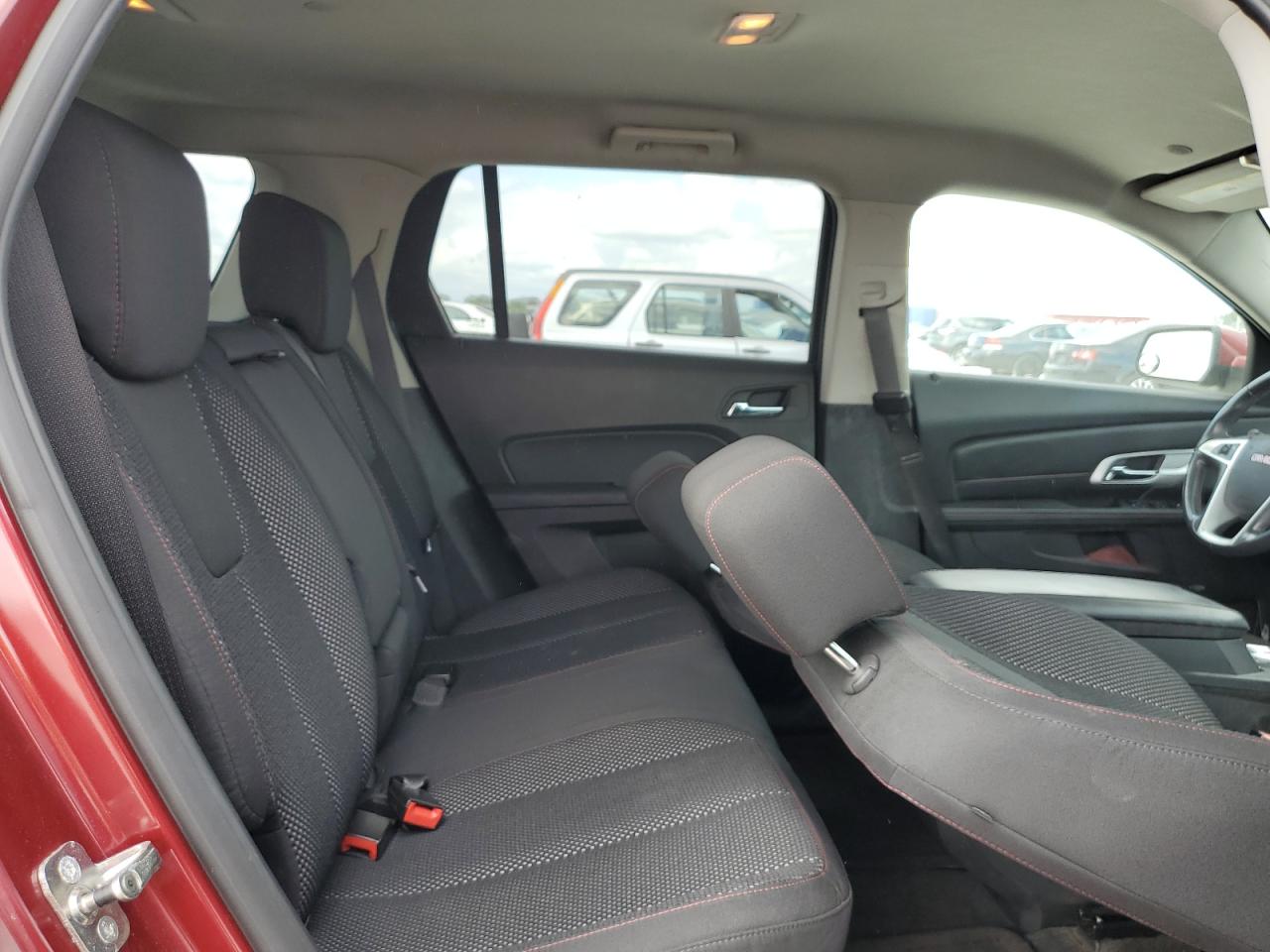 2011 GMC Terrain - Image 11