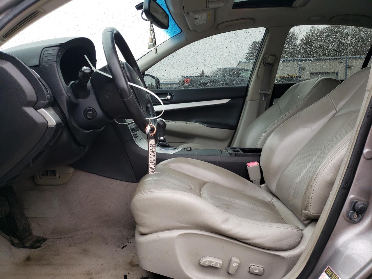 2009 Infiniti G - Image 7