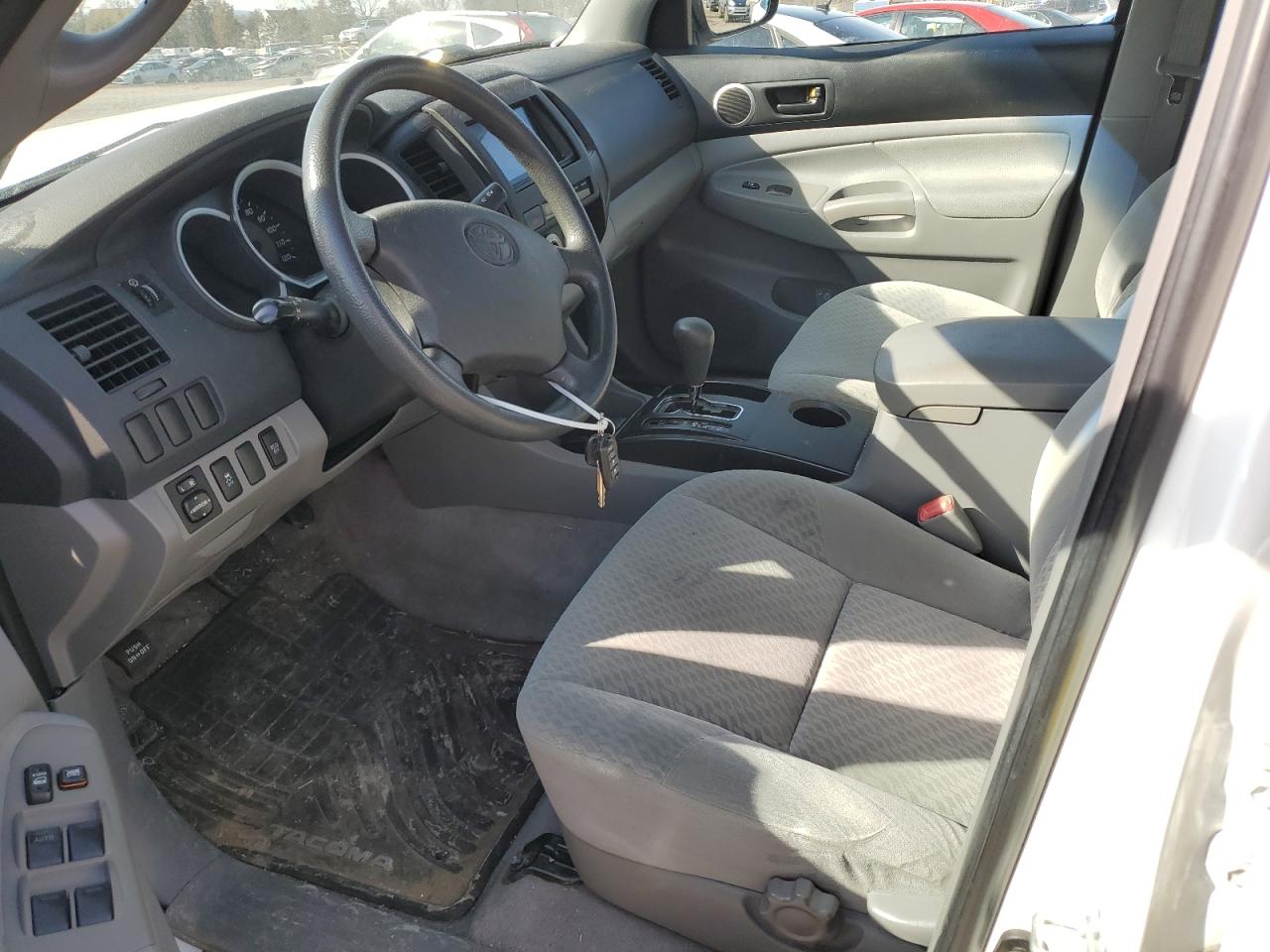 2009 Toyota Tacoma - Image 7