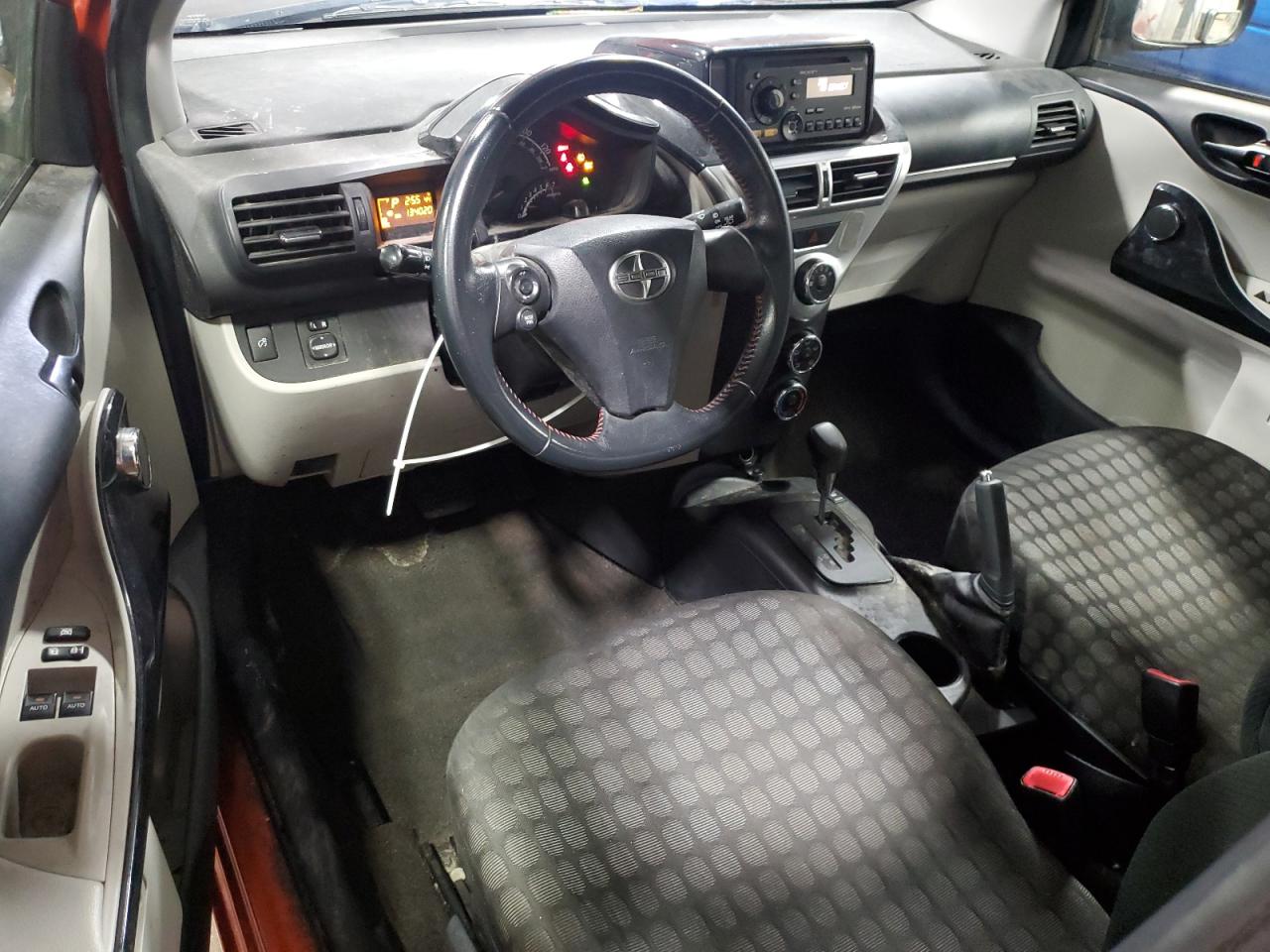 2012 Toyota iQ - Image 8