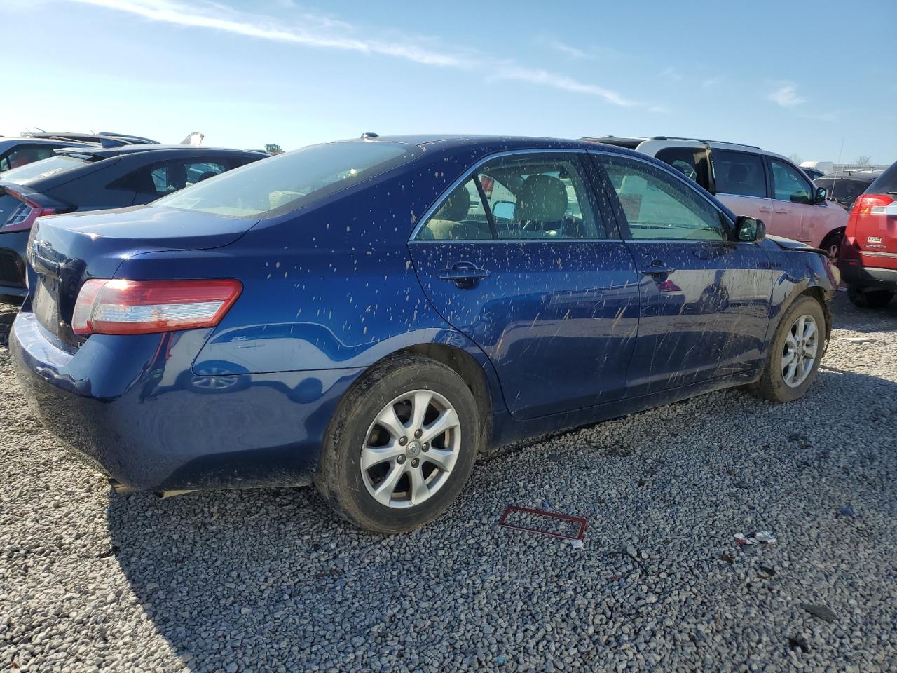 2011 Toyota Camry - Image 3