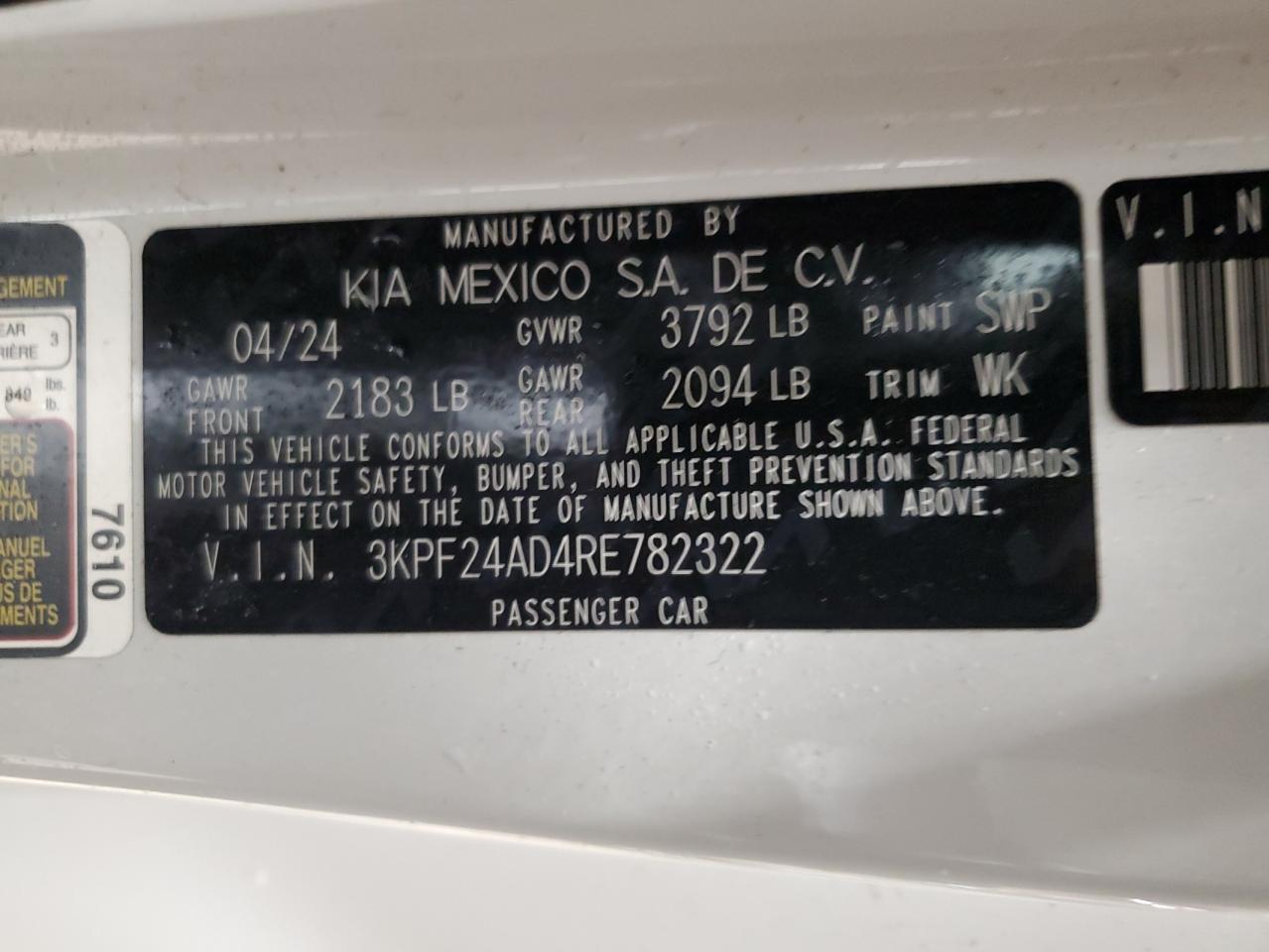 2024 Kia Forte - Image 13