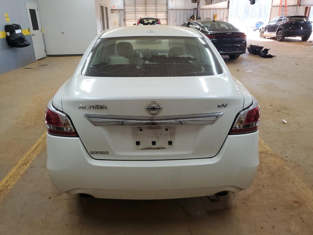 2015 Nissan Altima - Image 6