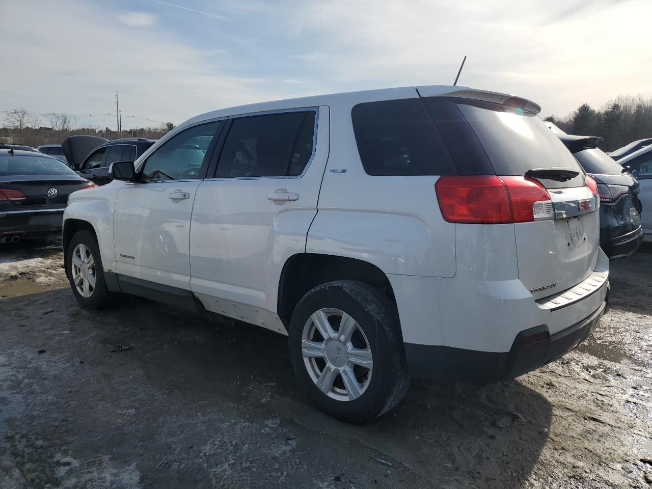 2015 GMC Terrain - Image 2