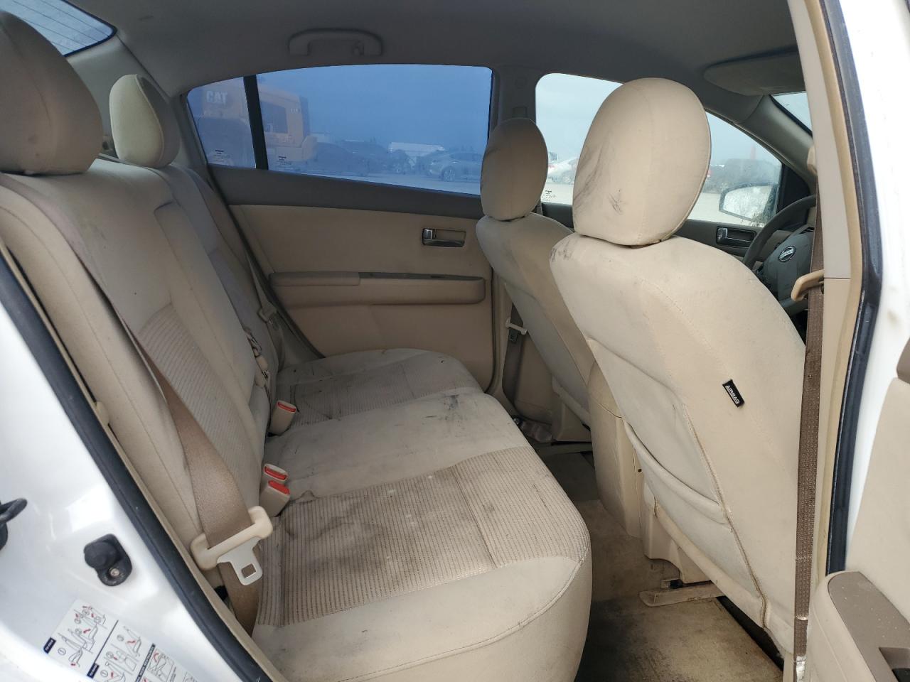 2011 Nissan Sentra - Image 11