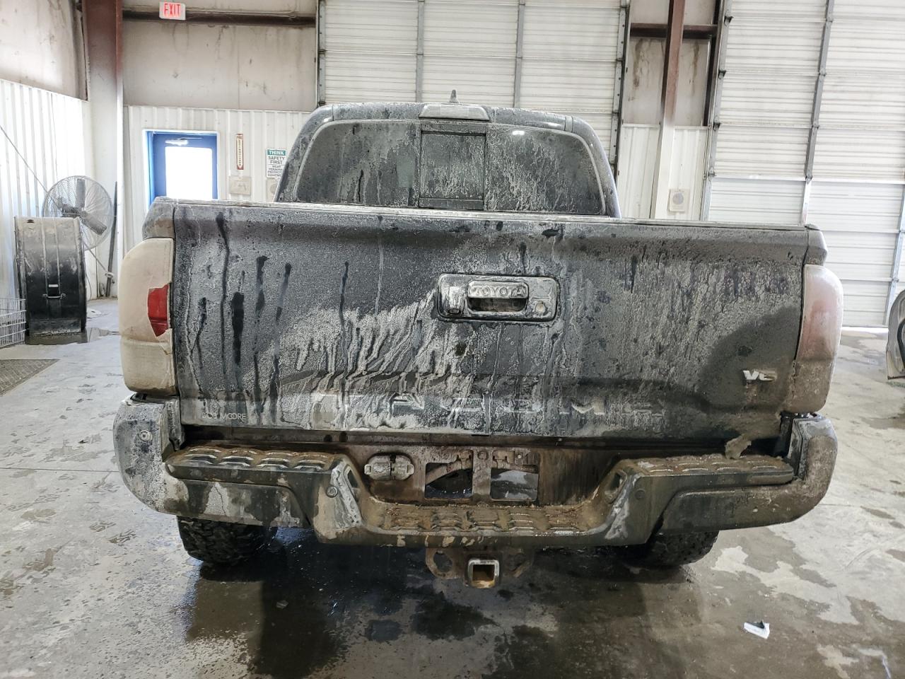 2020 Toyota Tacoma - Image 6