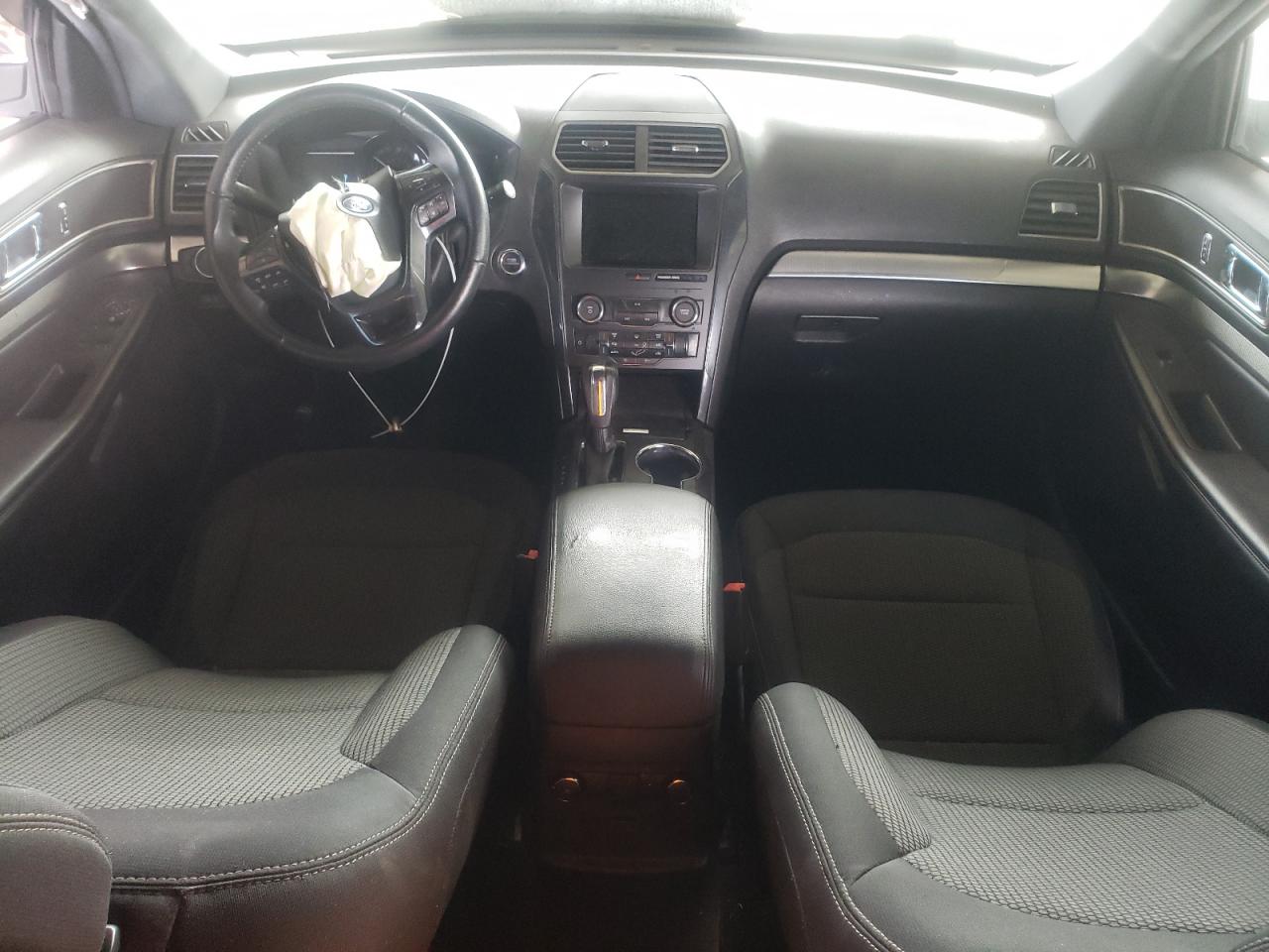 1FM5K8D82JGC15527 FORD EXPLORER 2018