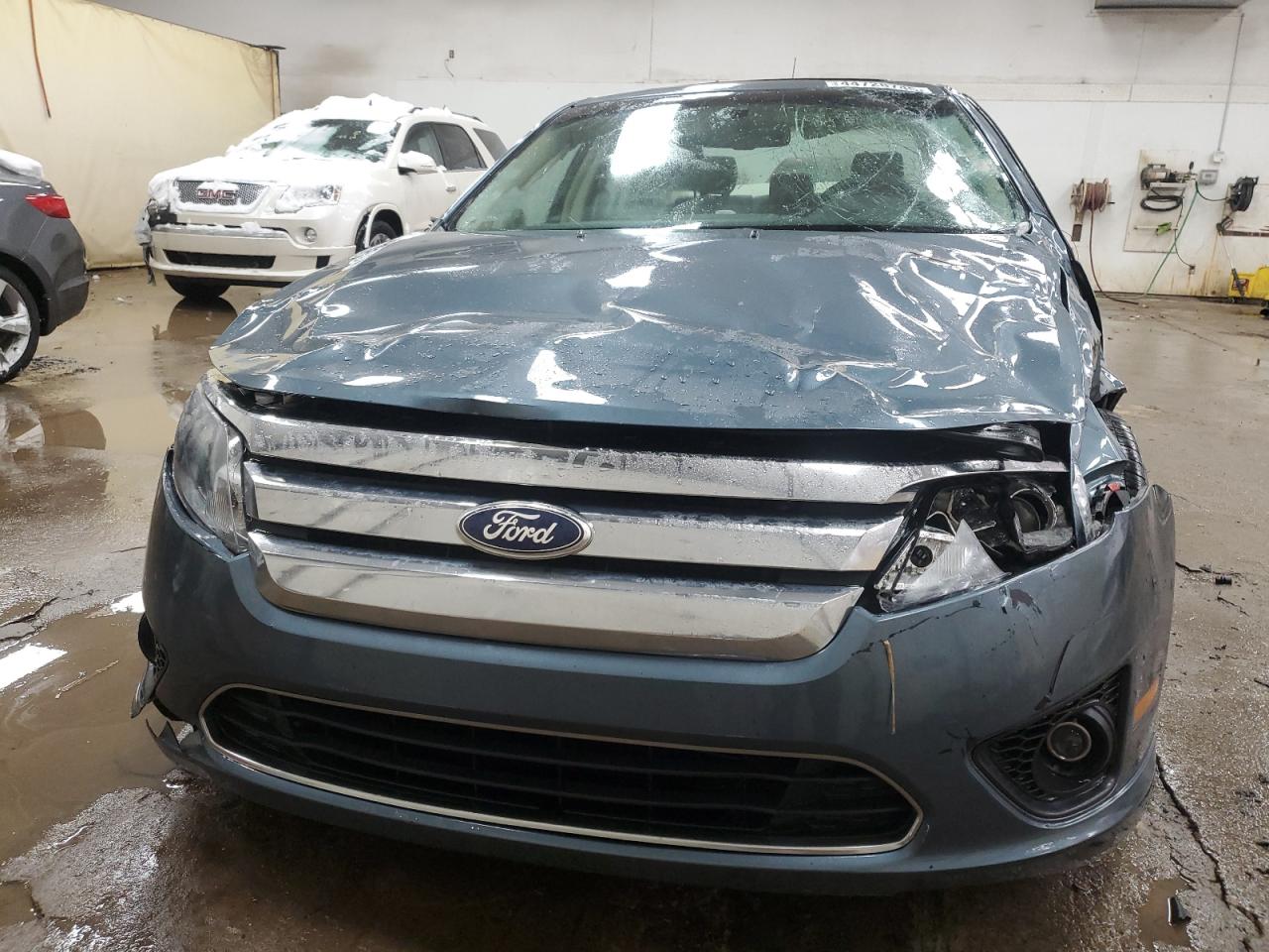 2011 Ford Fusion - Image 5
