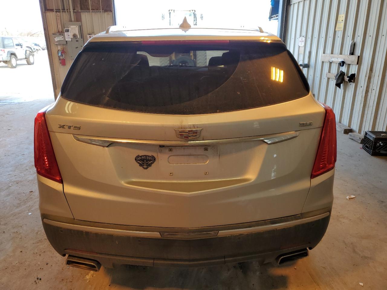 2017 Cadillac XT5 - Image 6