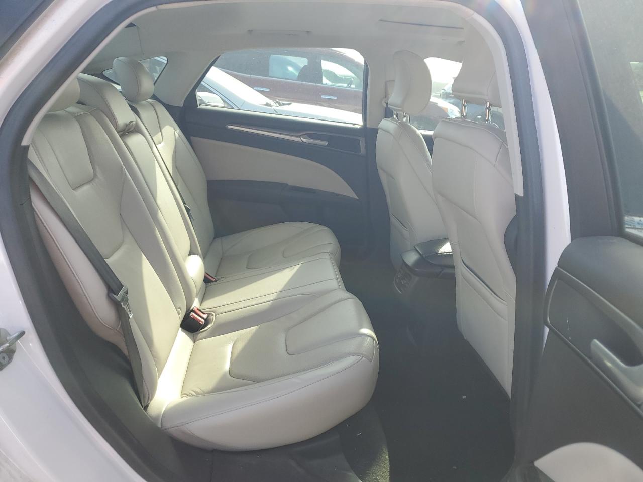 2015 Ford Fusion - Image 10