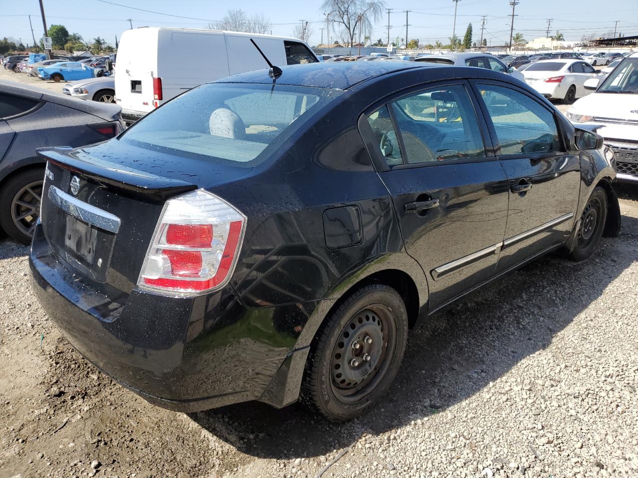 2012 Nissan Sentra - Image 3