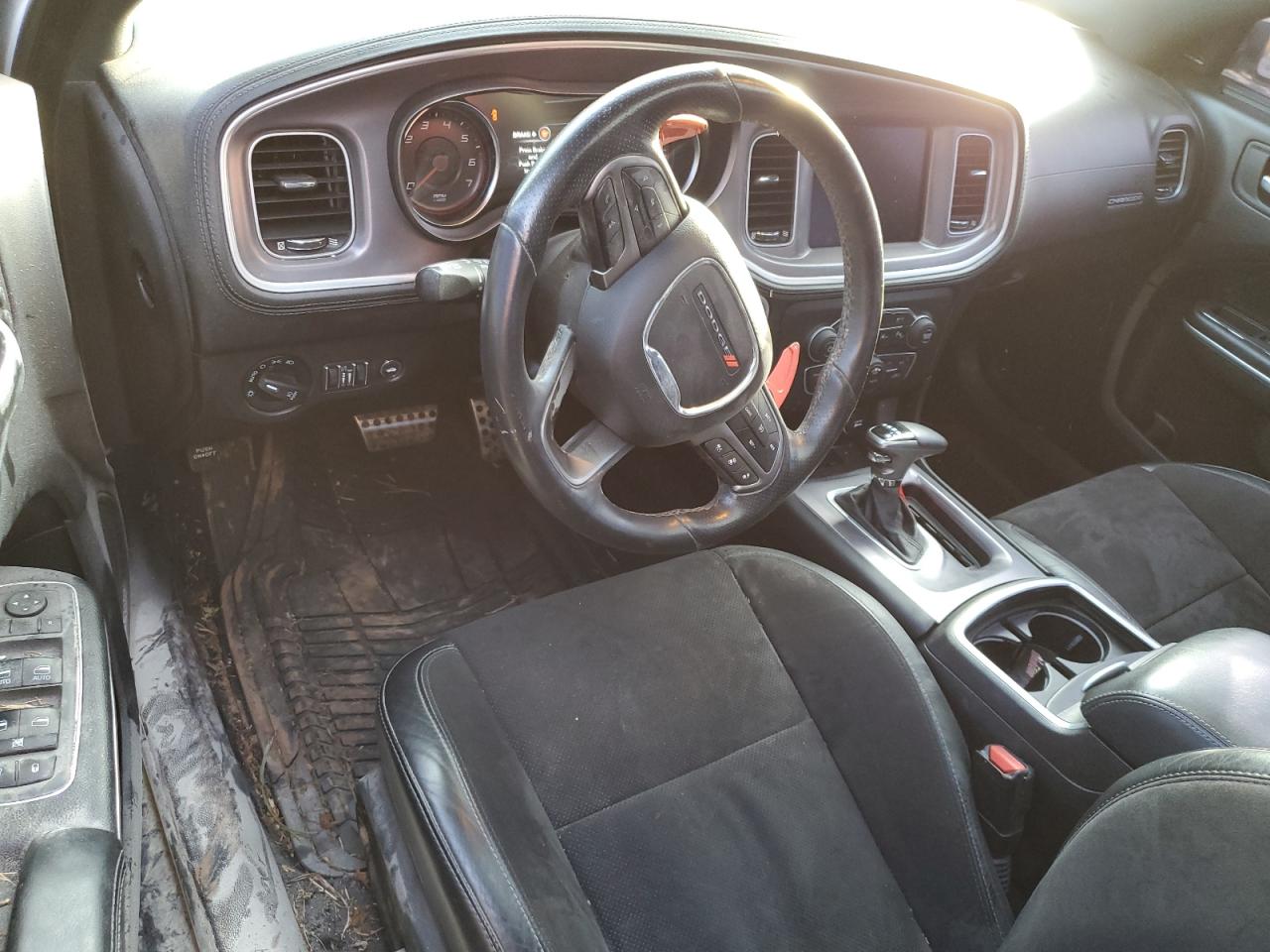 2019 Dodge Charger - Image 8