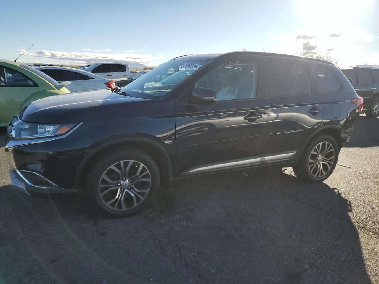 2016 Mitsubishi Outlander - Image 1