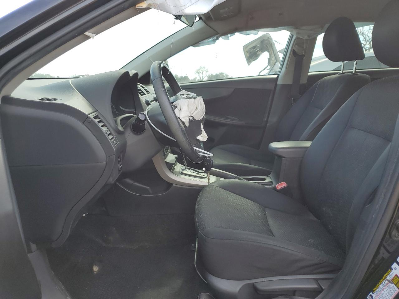 2009 Toyota Corolla - Image 7