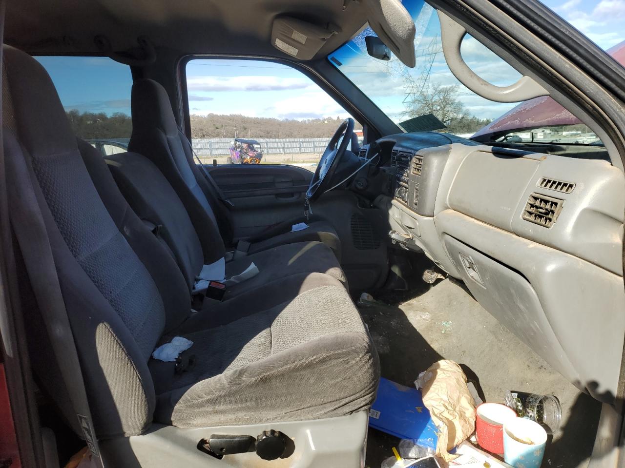 2002 Ford F250 - Image 7