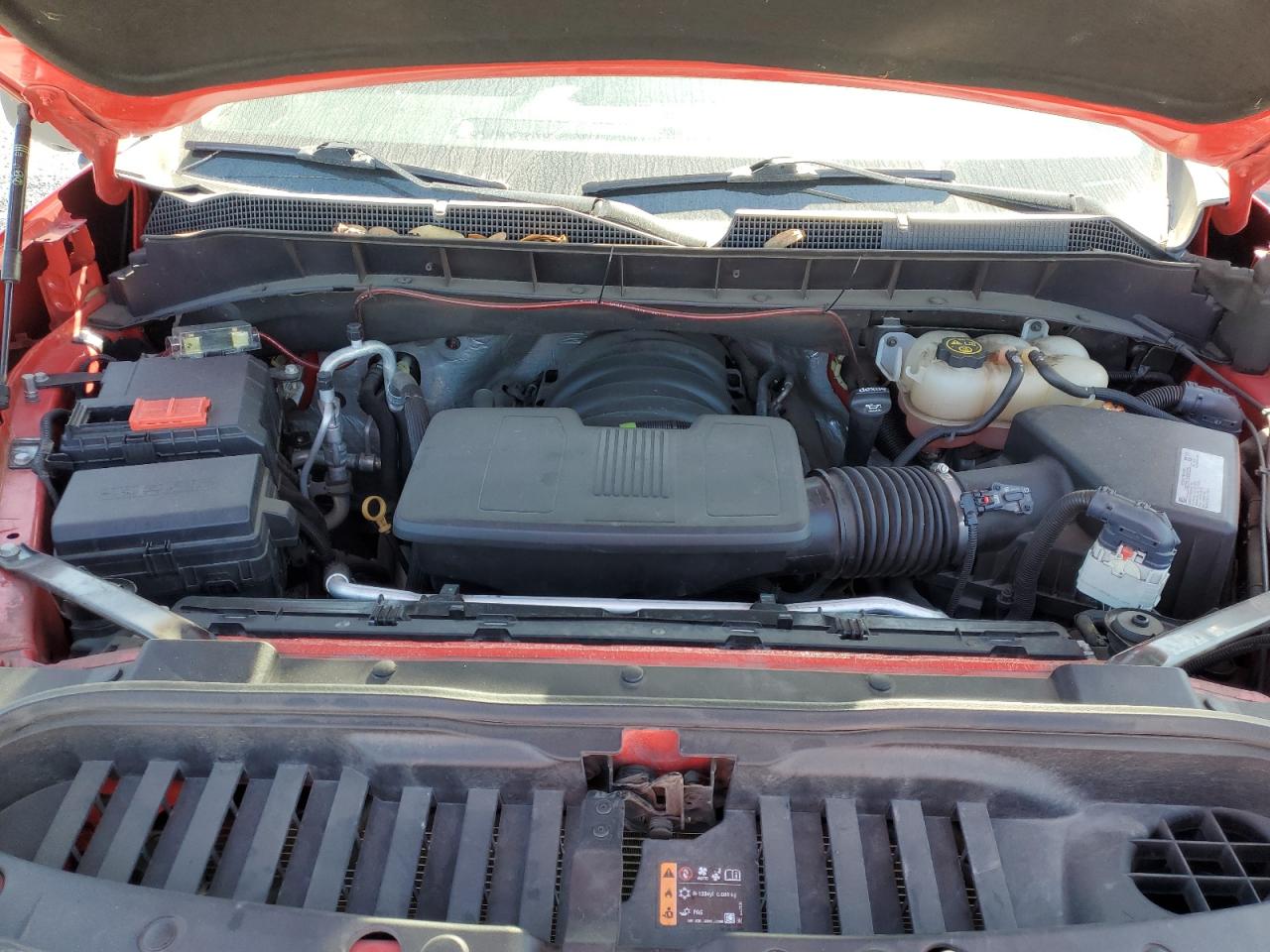 2019 Chevrolet Silverado - Image 11