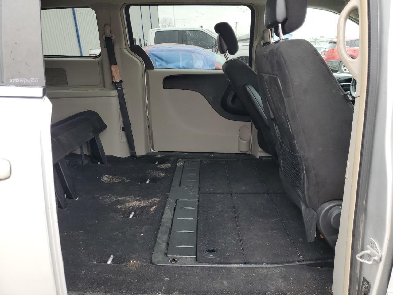 2011 Dodge Caravan - Image 11