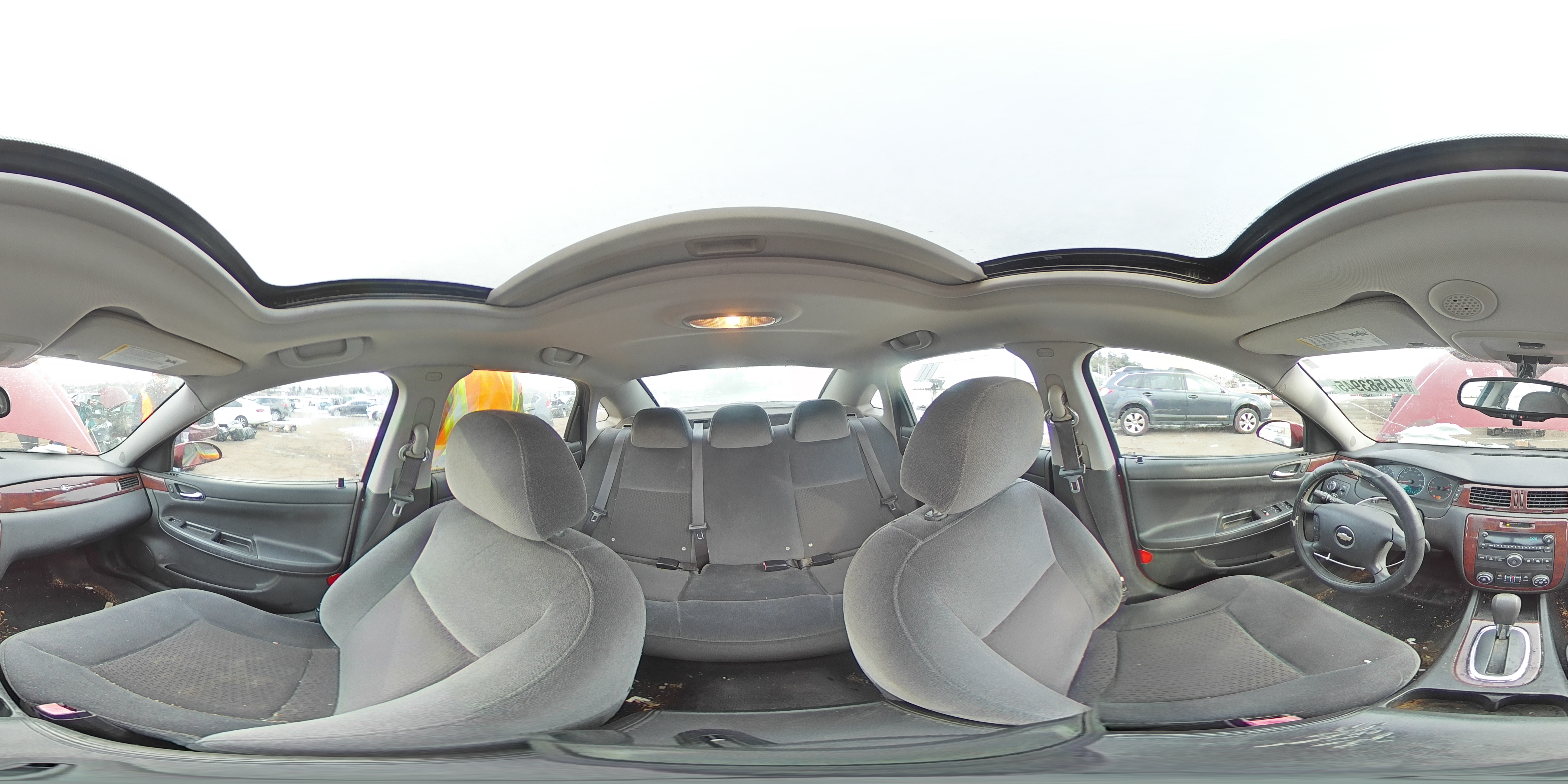 2009 Chevrolet Impala - Image 13