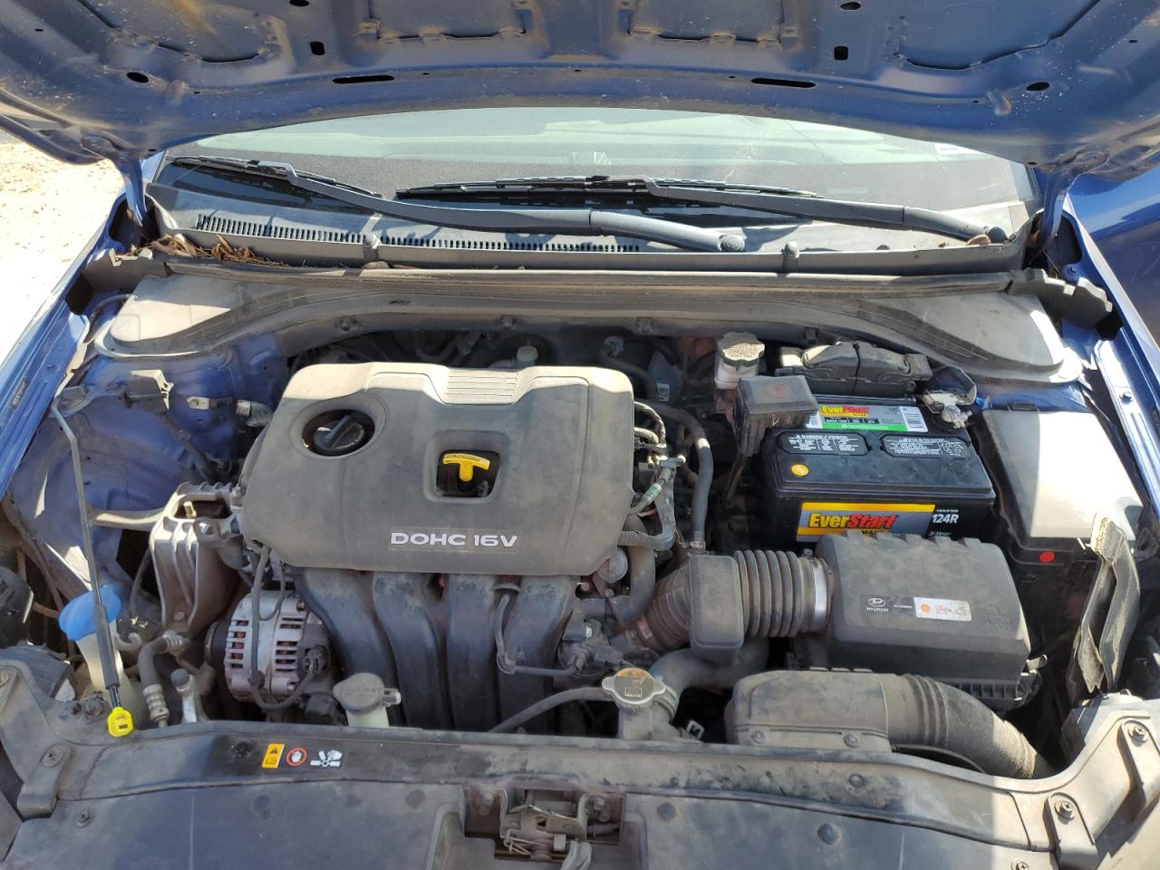 2018 Hyundai Elantra - Image 11