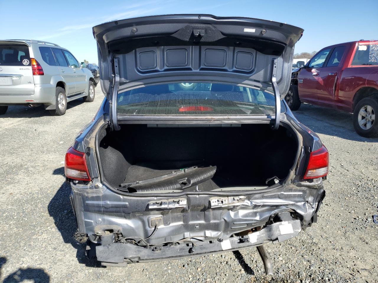 2020 Kia Rio - Image 6