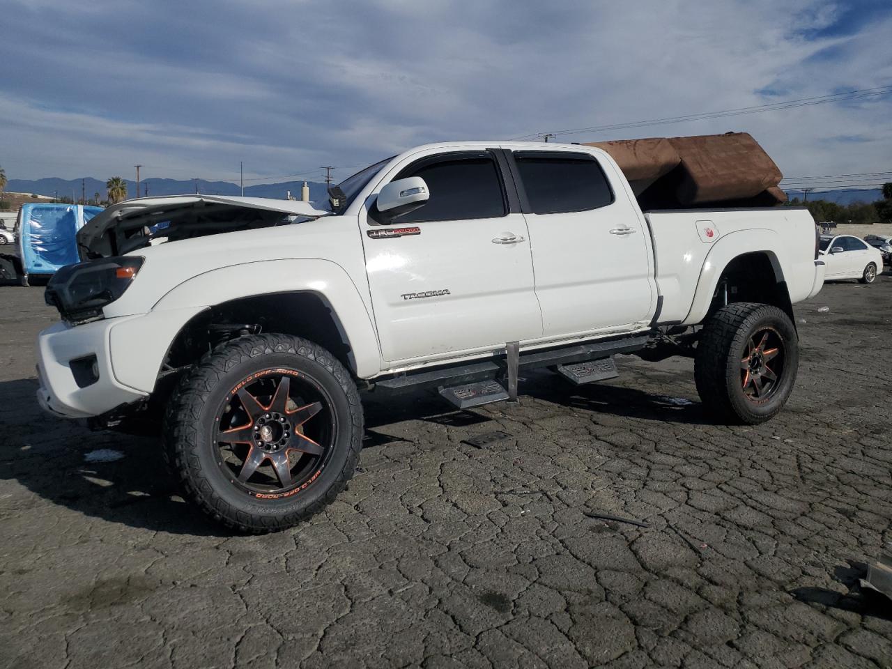 2015 Toyota Tacoma - Image 1