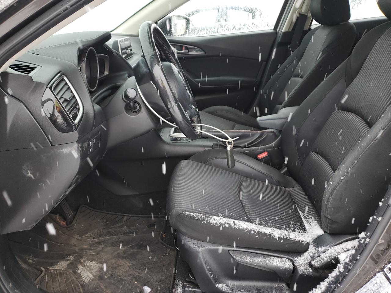 2014 Mazda 3 - Image 7