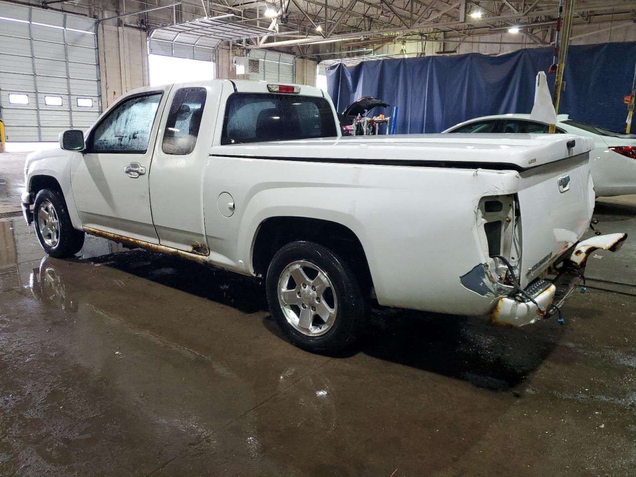 2011 Chevrolet Colorado - Image 2