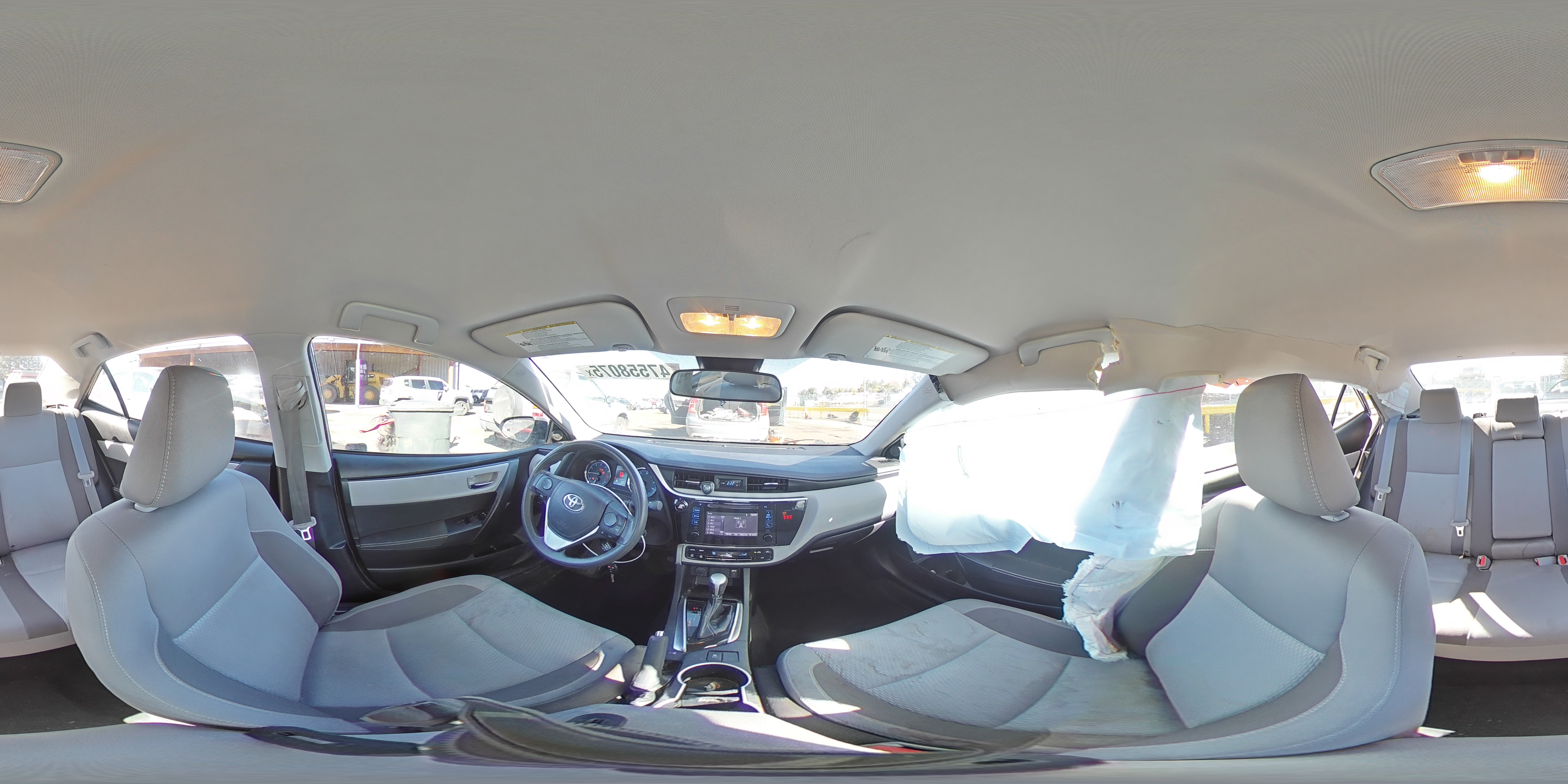 2018 Toyota Corolla - Image 13