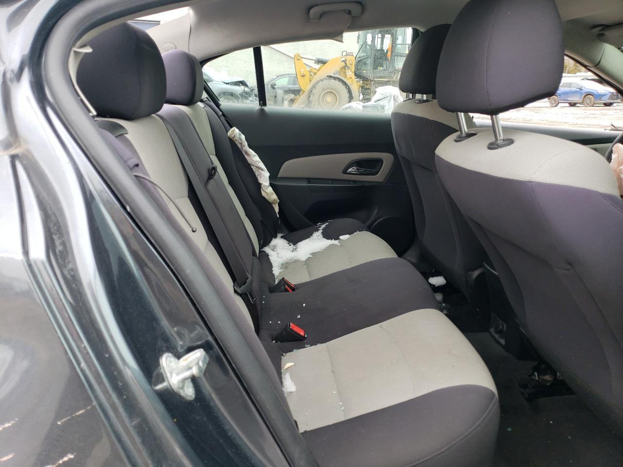2013 Chevrolet Cruze - Image 10