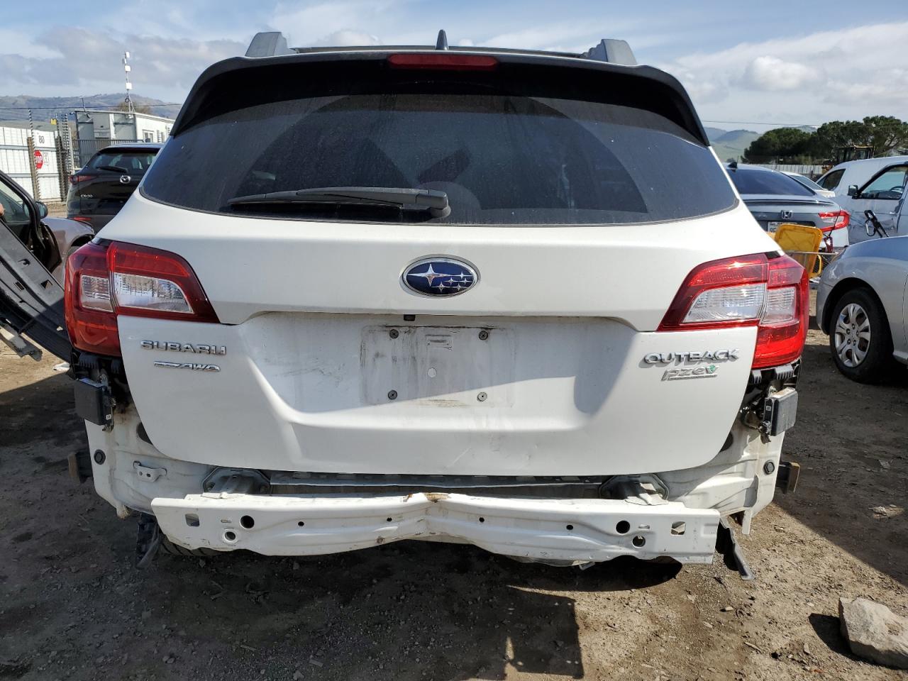 2016 Subaru Outback - Image 6