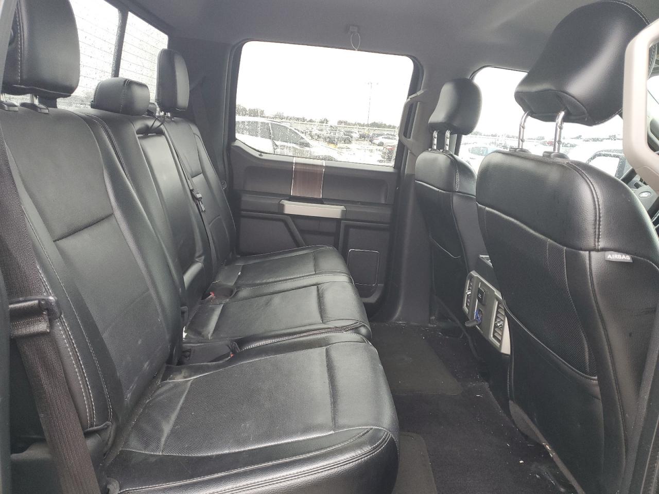 2015 Ford F-150 - Image 10