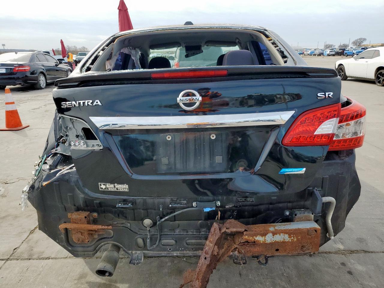 2014 Nissan Sentra - Image 6