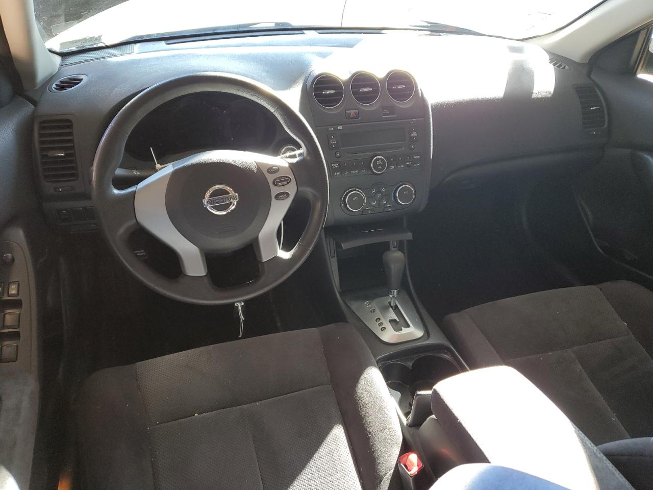 2008 Nissan Altima - Image 8