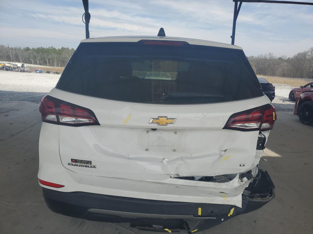 2022 Chevrolet Equinox - Image 6