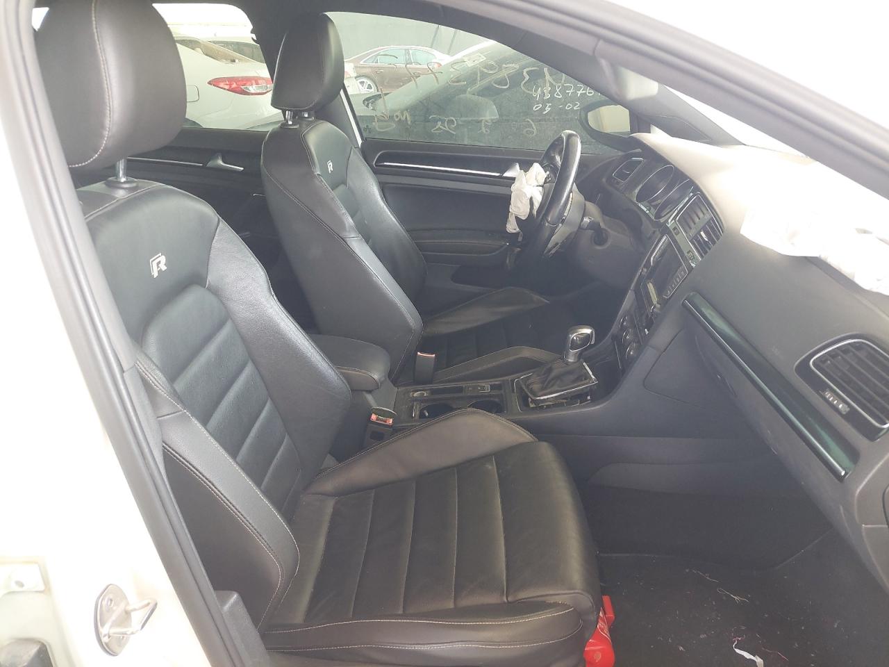 WVWGR2AU9GW001222 - 2016 Volkswagen Golf - #undefined