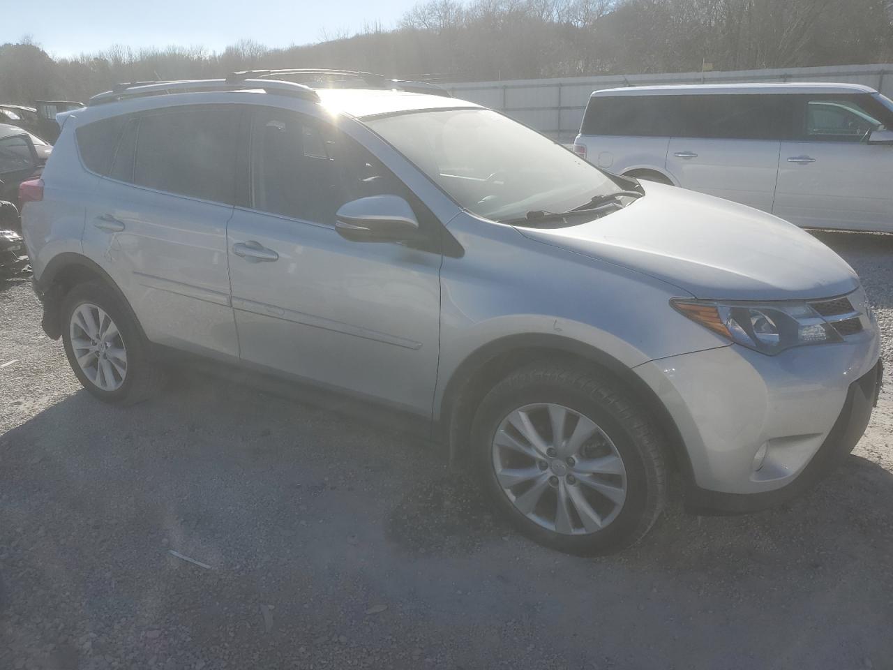 2013 Toyota RAV 4 - Image 4