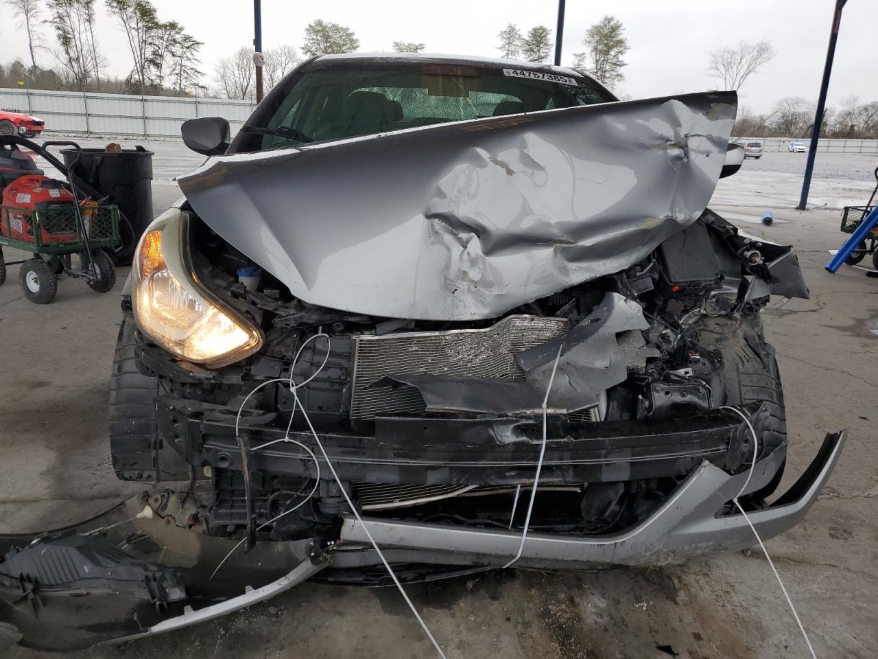 2016 Hyundai Elantra - Image 5