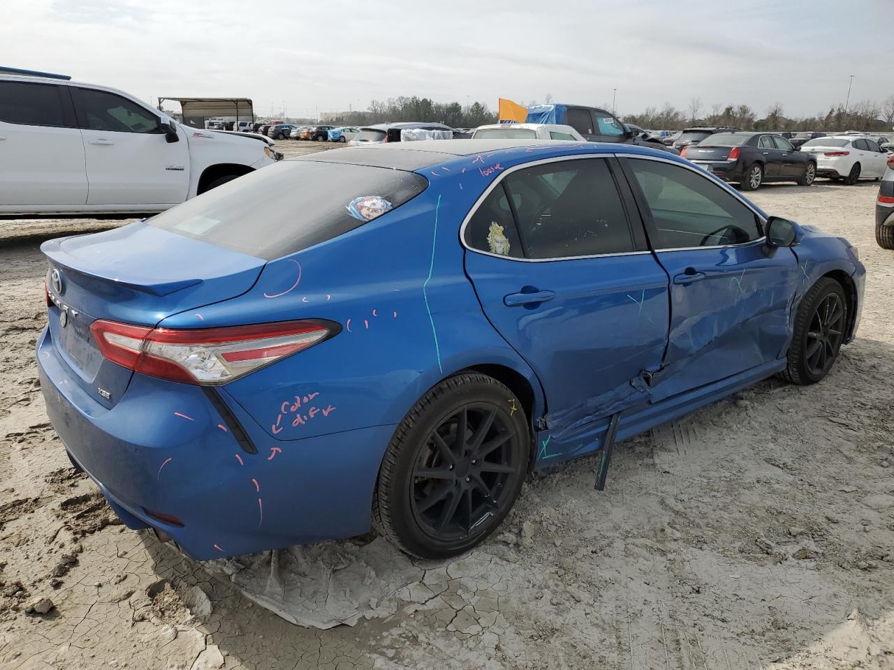 2018 Toyota Camry - Image 3