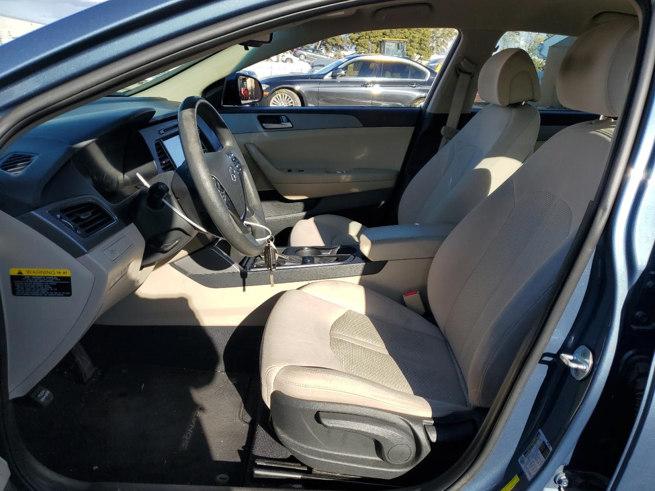 2017 Hyundai Sonata - Image 7
