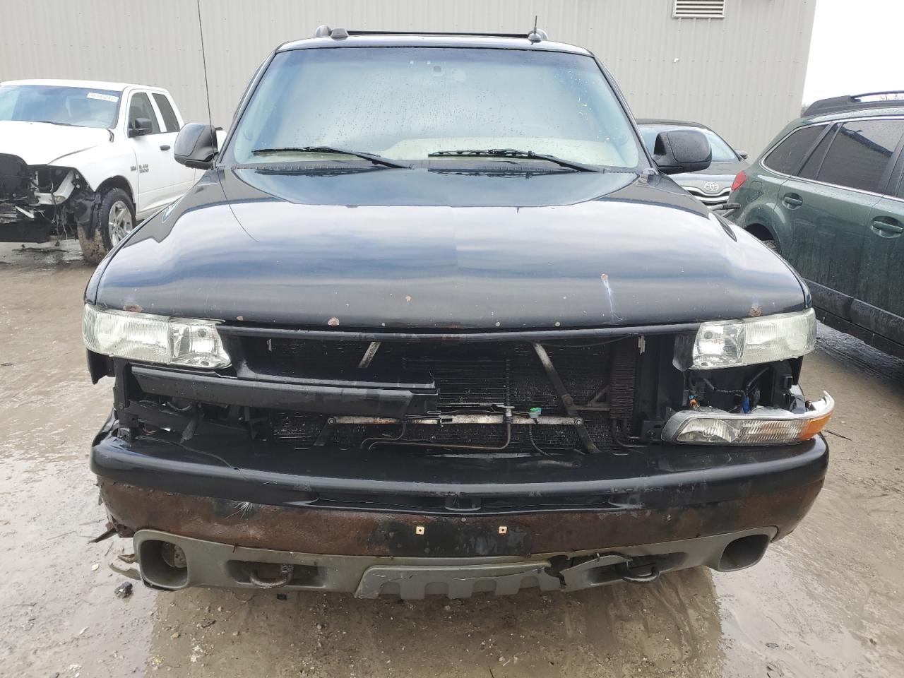 2005 Chevrolet Tahoe - Image 5