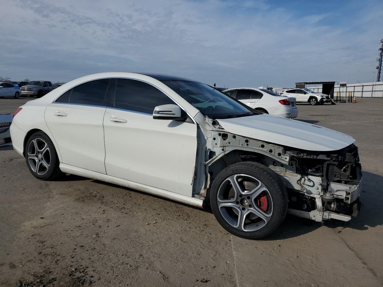 2014 Mercedes-Benz CLA-klasse - Image 4