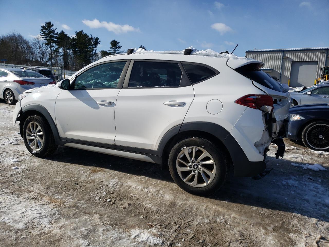 2017 Hyundai Tucson - Image 2