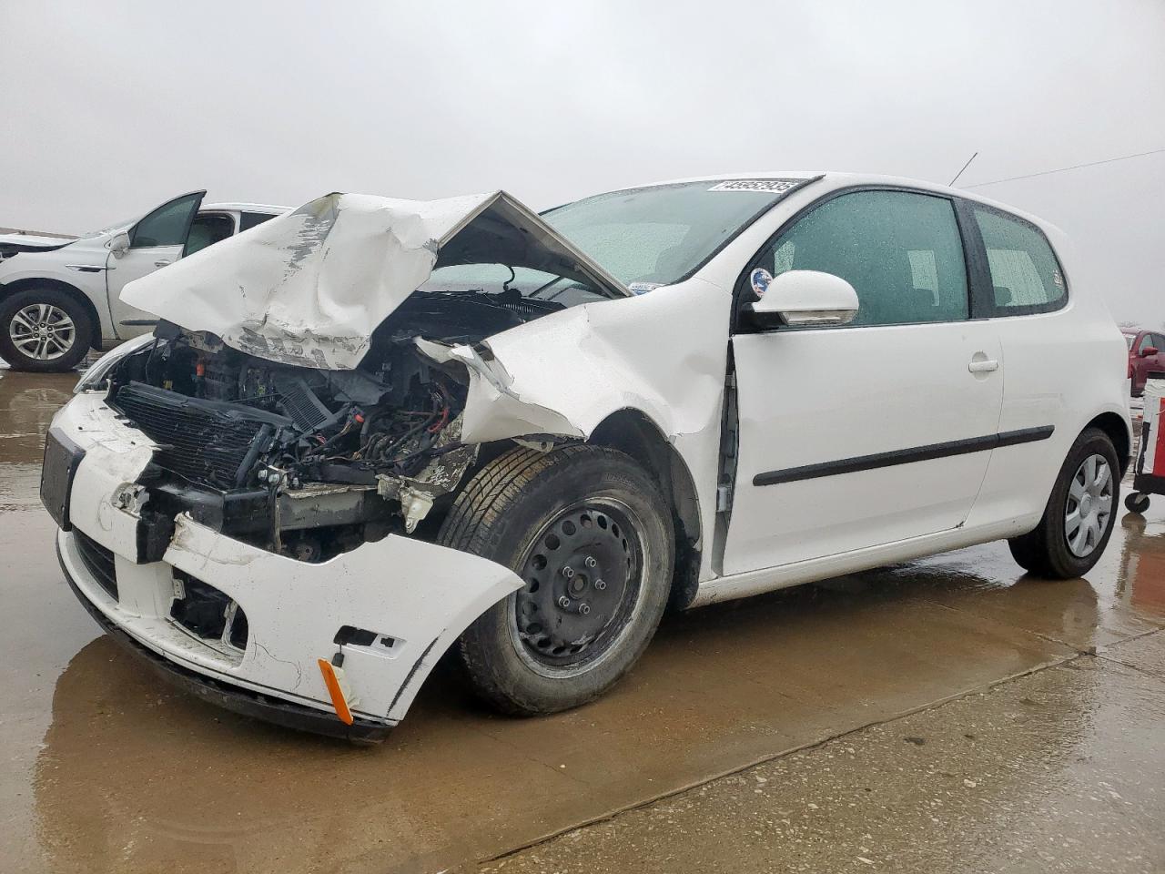 2009 Volkswagen Golf - Image 1