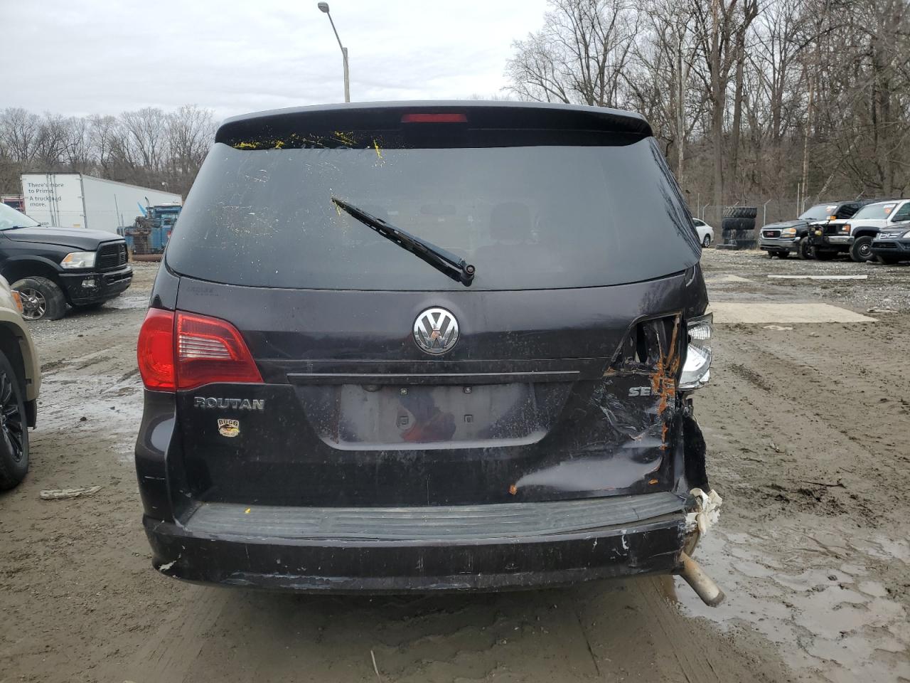 2010 Volkswagen Routan Sel VIN: 2V4RW5DX3AR333557 Lot: 44365425