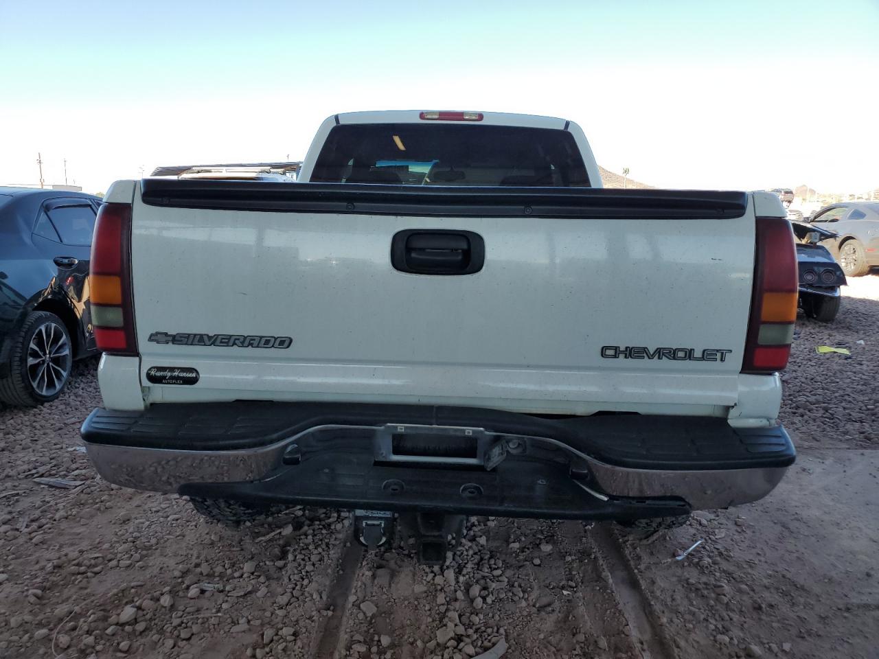 2002 Chevrolet Silverado - Image 6