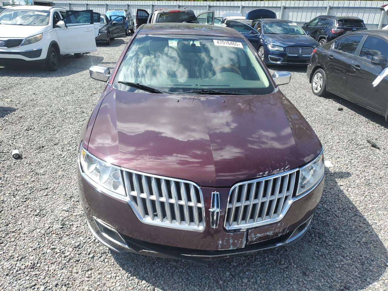 2012 Lincoln MKZ - Image 5