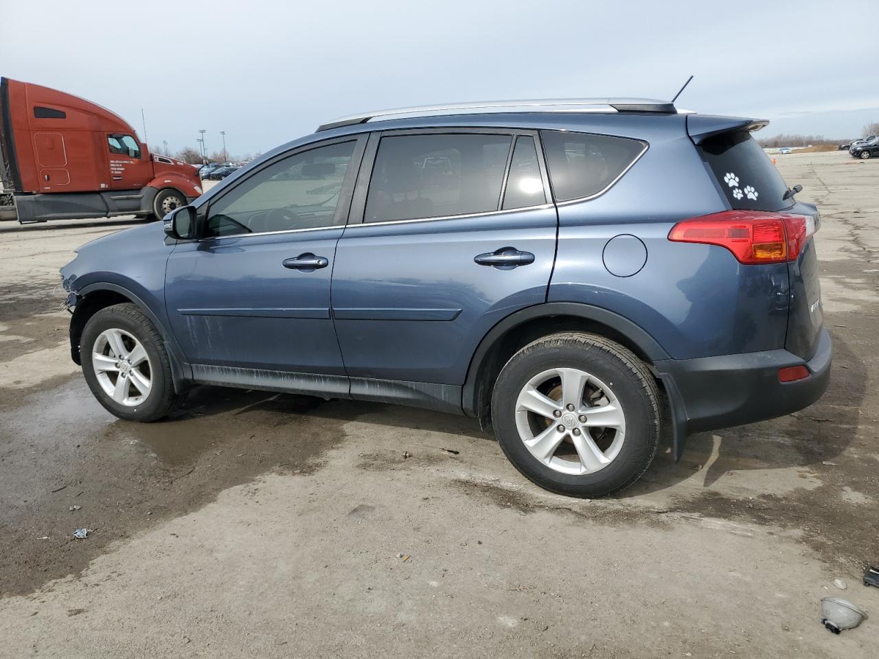 2013 Toyota RAV 4 - Image 2